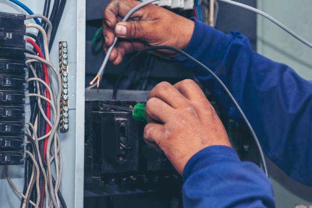 Best Affordable Emergency Electrician  in Miami Beach, FL